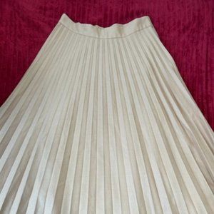 Zara beige pleated midi skirt Sz S